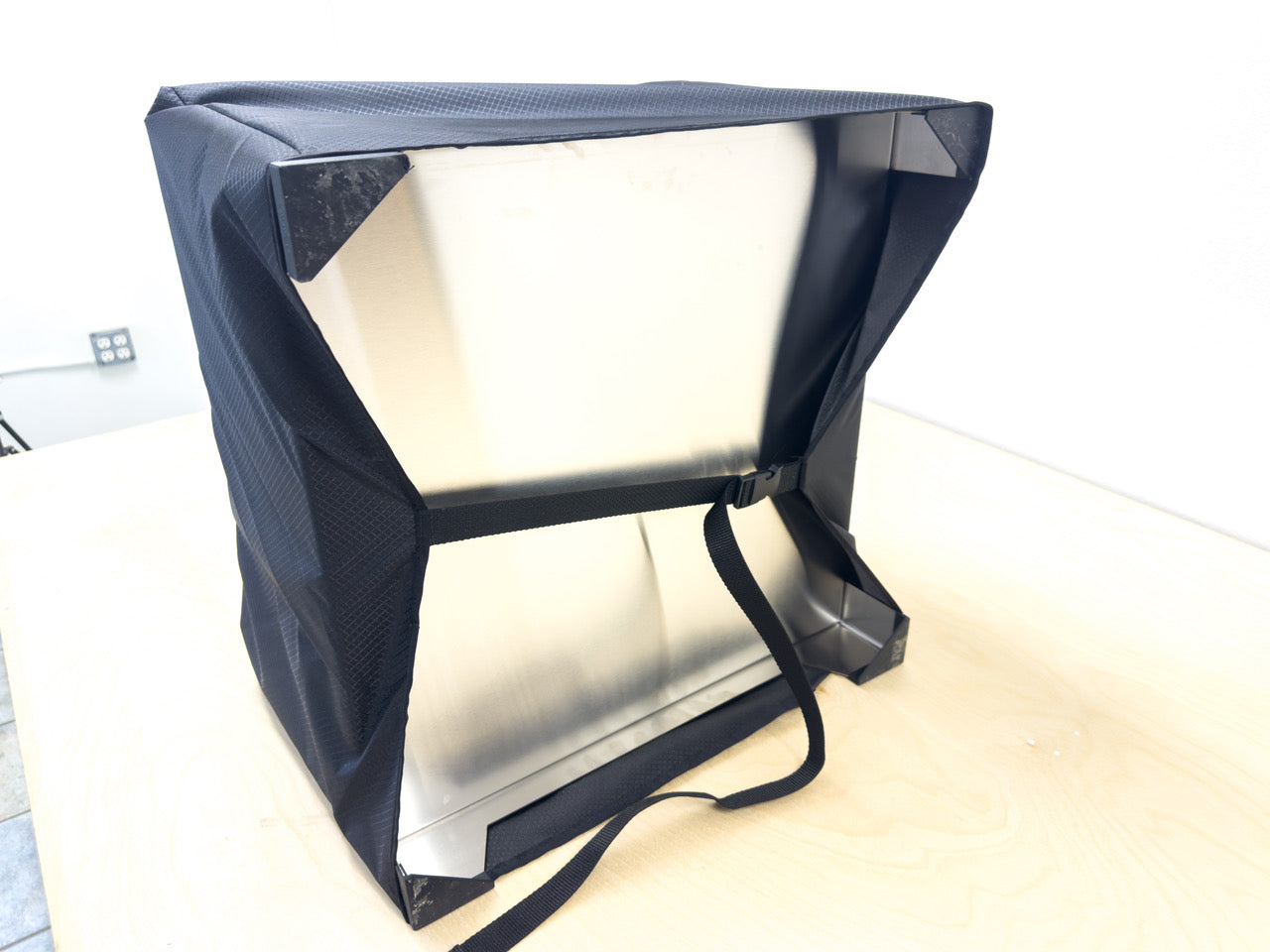 KNDL Fire Pit Cover – 20 x 20